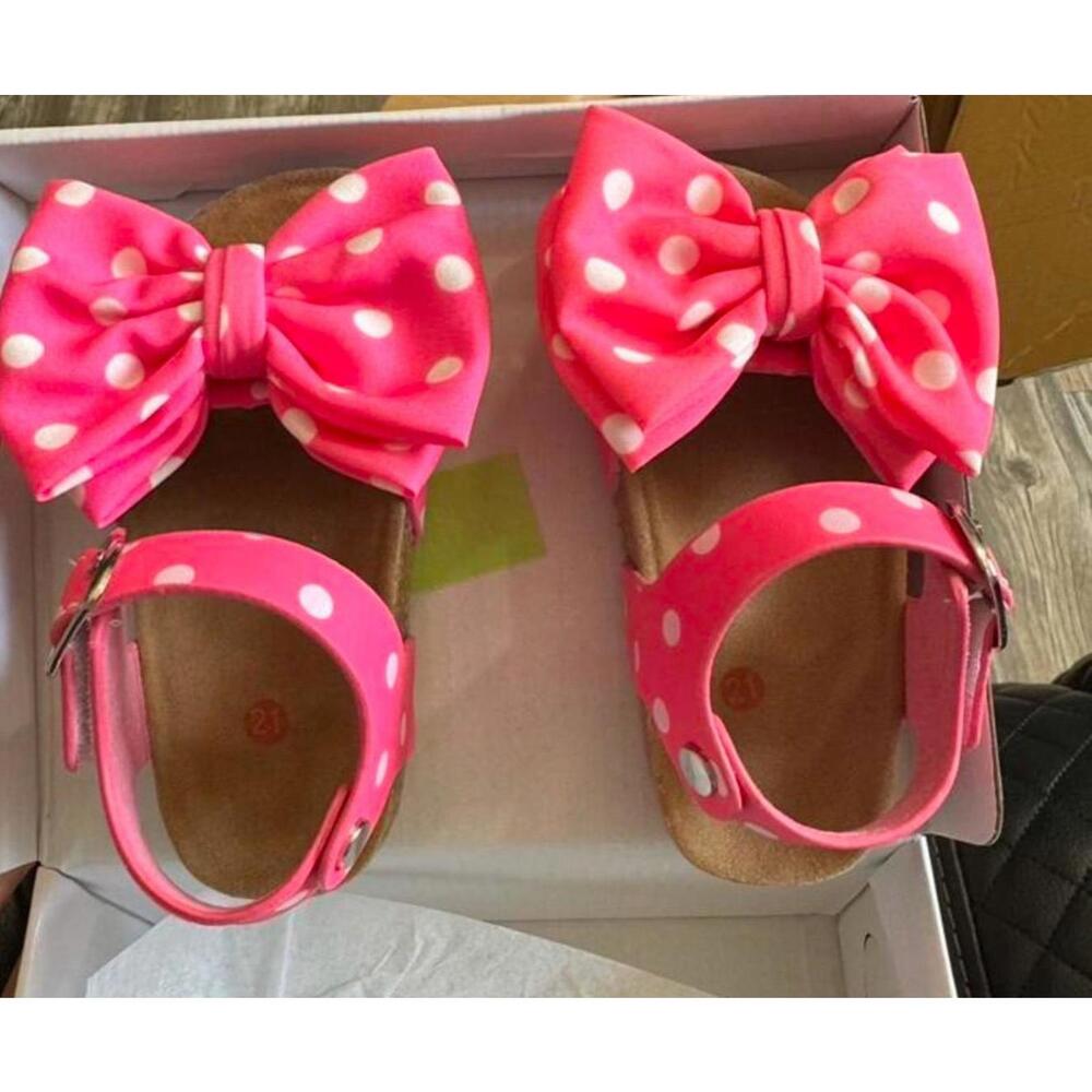 babygirl sandals